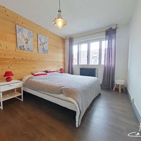 La Cahutte Du Tisseur, Hyper Centre Appartamento Gérardmer Esterno foto